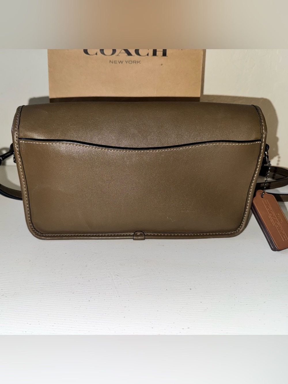 Coach Turnlock Crossbody Bag in Glovetanned Leather (Style #57325) 2016 Taupe - Picture 4 of 15